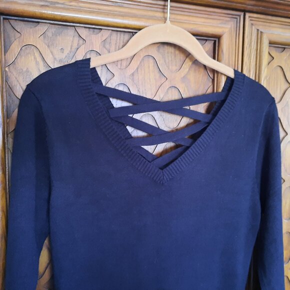 Moral Fiber Criss-Cross Tunic Knit Sweater Dress - Black, Size XS/Jr. M - Picture 3 of 13